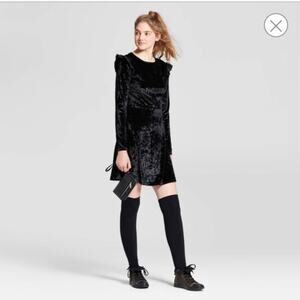 NWT Mossimo Velvet Long Sleeve Dress Ruffle